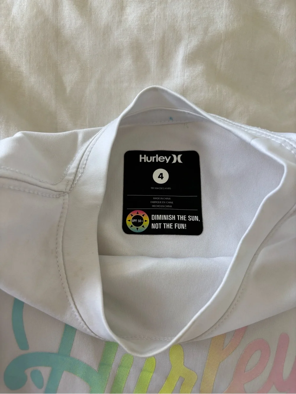 Hurley Girls Long Sleeve Swim Shirt Rash guard Size 4 White UPF 50+ Heart Logo